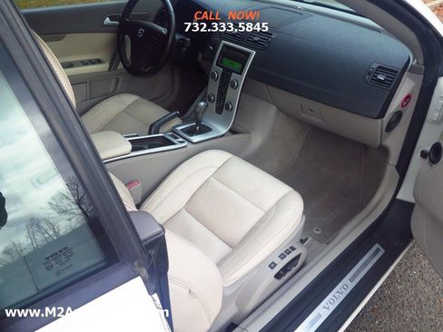 Used 2012 Volvo C70 T5 image 14