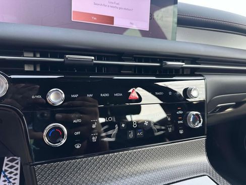 New 2025 Genesis G80 3.5T Sport Prestige image 23