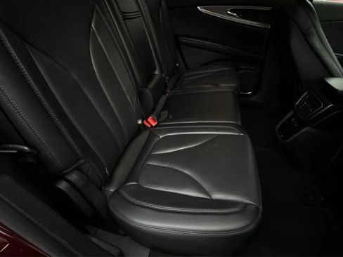 Used 2019 Lincoln Nautilus Reserve FWD image 23