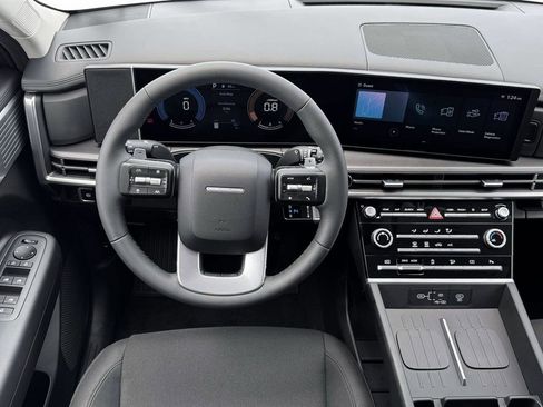 Certified 2026 Hyundai Santa Fe SE image 17