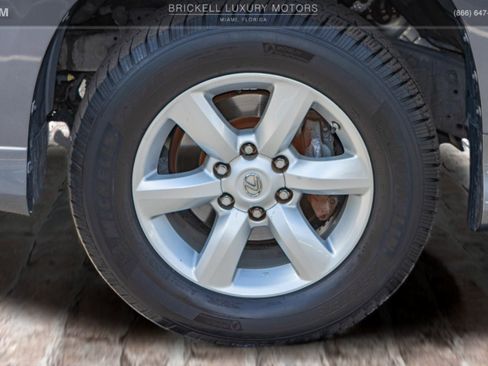 Used 2017 Lexus GX 460 w/ Navigation Package image 38