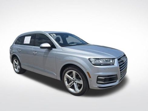 Used 2019 Audi Q7 3.0T Prestige w/ Prestige Package AWD/4WD image 1