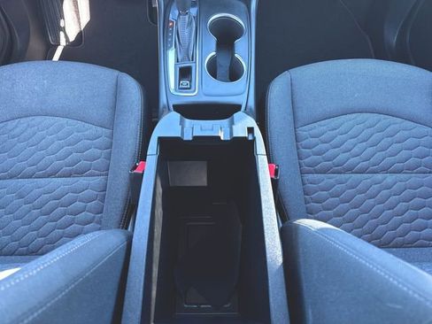 Used 2021 Chevrolet Equinox LT image 33