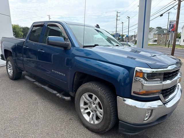 Used 2019 Chevrolet Silverado 1500 LT w/ All Star Edition AWD/4WD image 4