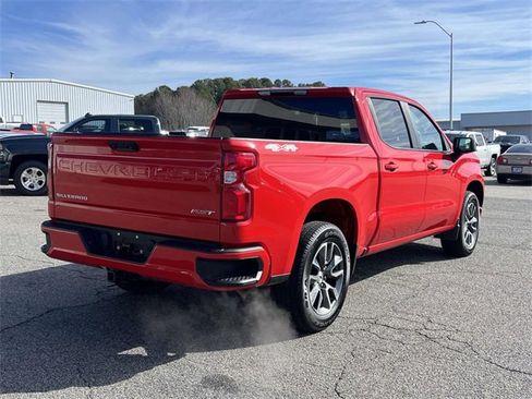 Used 2023 Chevrolet Silverado 1500 RST image 3