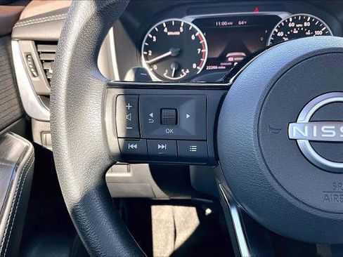 Certified 2023 Nissan Rogue SV image 23