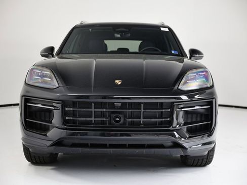 New 2026 Porsche Cayenne AWD/4WD image 10