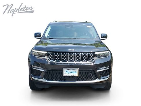 Used 2022 Jeep Grand Cherokee Summit AWD/4WD image 9