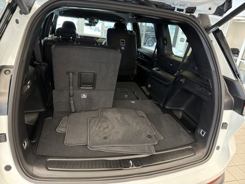 New 2025 Jeep Grand Cherokee L Altitude image 29