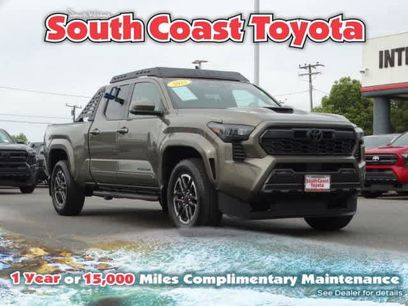 Used 2025 Toyota Tacoma TRD Sport w/ TRD Sport Premium Package
