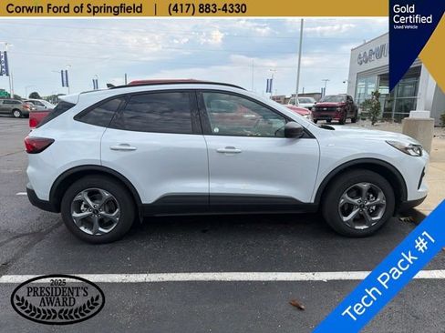 Used 2025 Ford Escape ST-Line w/ Tech Pack #1 AWD/4WD image 5