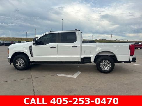 Used 2023 Ford F250 XL w/ XL Chrome Package RWD image 3