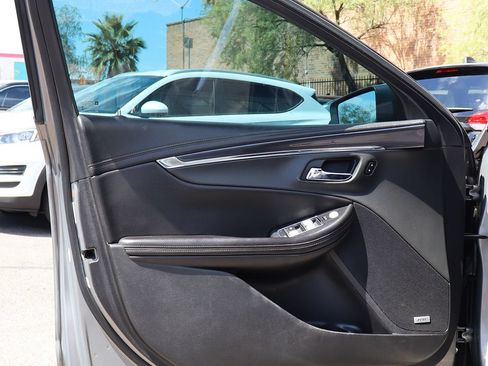 Used 2019 Chevrolet Impala Premier FWD image 36
