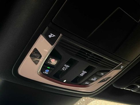 Used 2022 Acura MDX A-Spec image 30