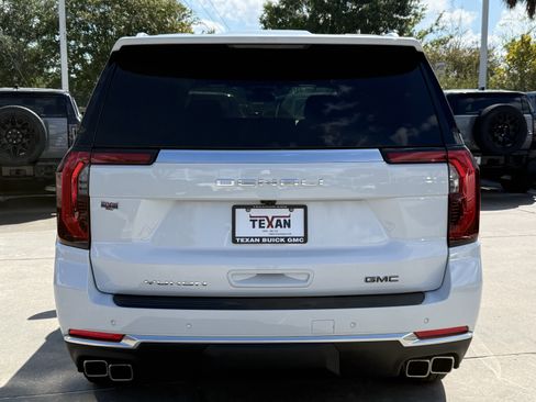 New 2026 GMC Yukon XL Denali w/ Sun & Power Step Package image 6