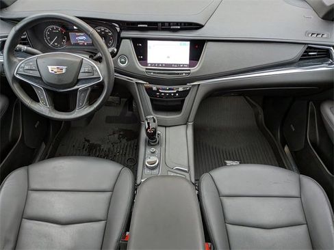 Certified 2023 Cadillac XT5 Premium Luxury w/ LPO, Floor Liner Package image 22