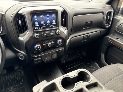 Used 2023 Chevrolet Silverado 2500 LT w/ Convenience Package image 22