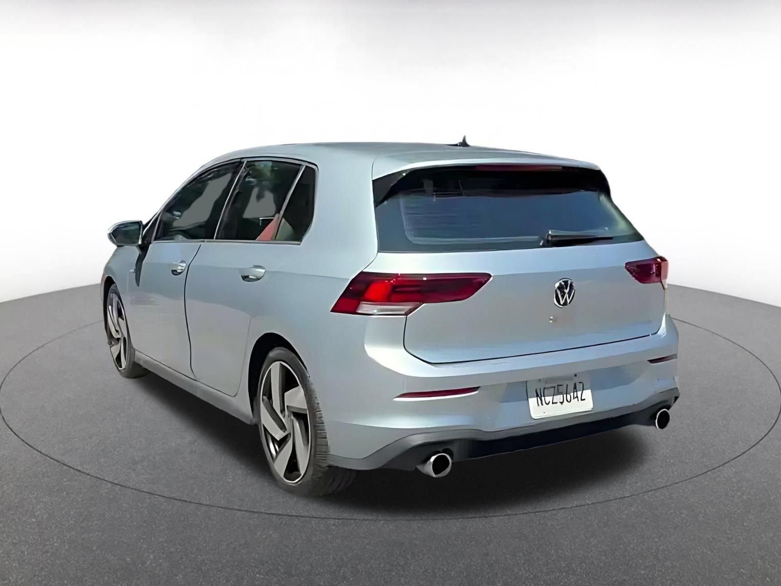 Used 2026 Volkswagen Golf S FWD image 10