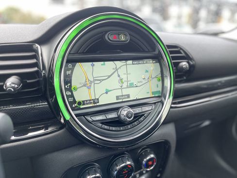 Used 2019 MINI Cooper Clubman S image 25