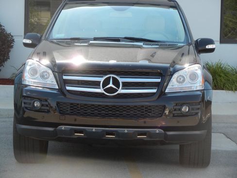 Used 2008 Mercedes-Benz GL 450 4MATIC image 9