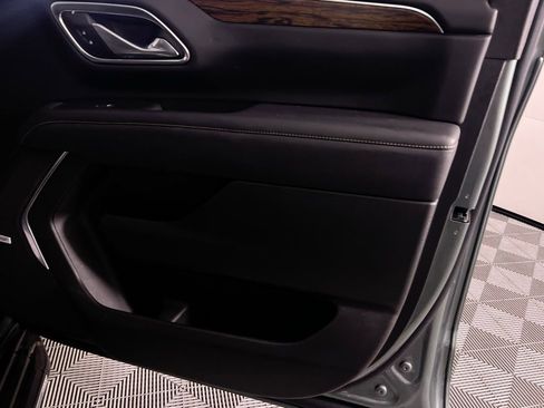 Used 2024 Chevrolet Tahoe Premier image 32