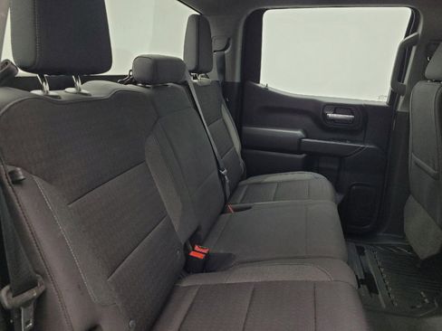 Used 2022 Chevrolet Silverado 1500 W/T w/ WT Safety Package AWD/4WD image 19