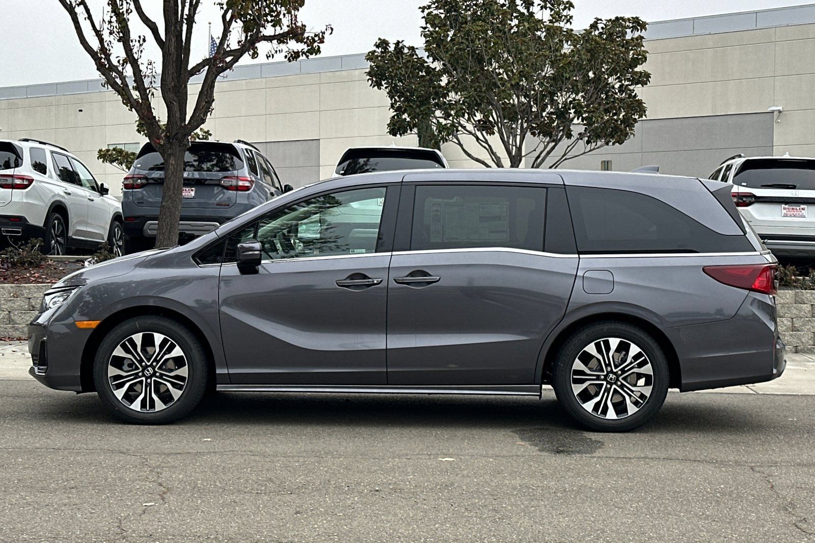 New 2026 Honda Odyssey Elite image 7