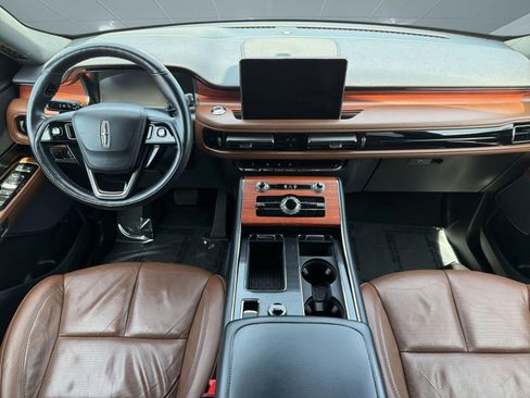 Used 2024 Lincoln Aviator Reserve w/ Equipment Group 201A AWD/4WD image 14