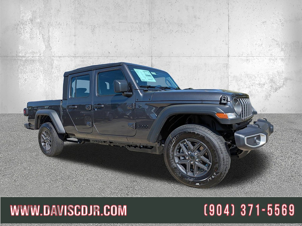 New 2026 Jeep Gladiator Sport AWD/4WD image 1