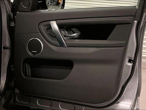 Certified 2025 Land Rover Discovery Sport S image 27