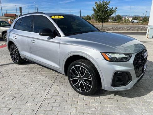 Used 2024 Audi SQ5 Premium Plus w/ Premium Plus Package image 7