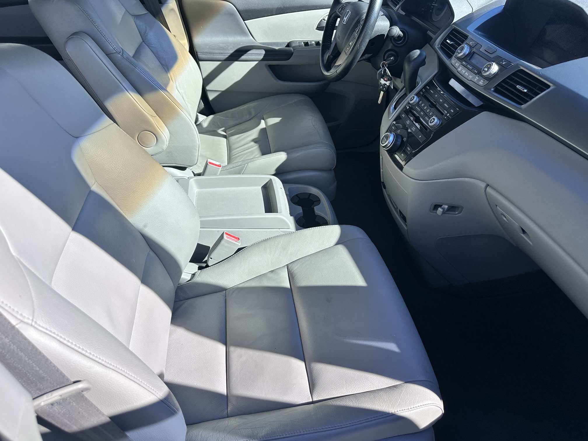 Used 2011 Honda Odyssey Touring image 10