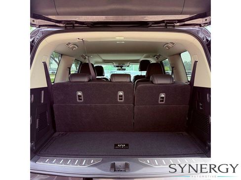 Certified 2026 INFINITI QX80 Pure AWD/4WD image 32