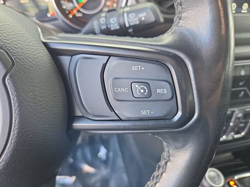 Used 2021 Jeep Wrangler Unlimited Sport AWD/4WD image 28