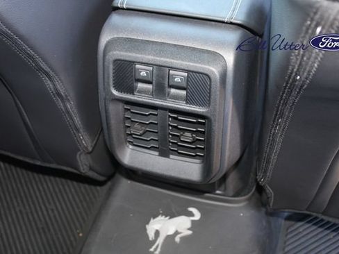 Used 2025 Ford Bronco Outer Banks AWD/4WD image 16