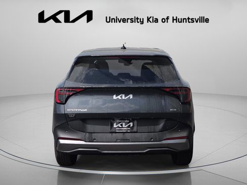 New 2026 Kia Sportage LX FWD image 6