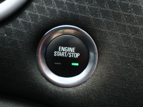 Used 2024 Chevrolet Malibu RS FWD image 16