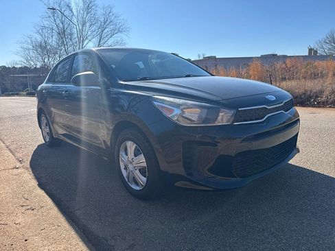 Used 2018 Kia Rio LX image 4