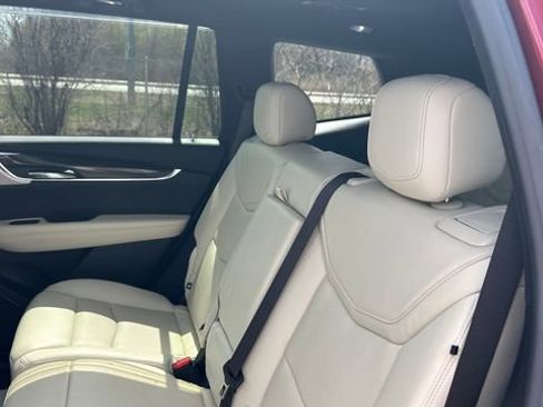 Certified 2020 Cadillac XT6 Sport AWD/4WD image 32