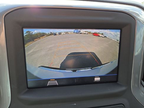 Used 2023 GMC Sierra 2500 Pro w/ Gooseneck/5TH Wheel Package image 9