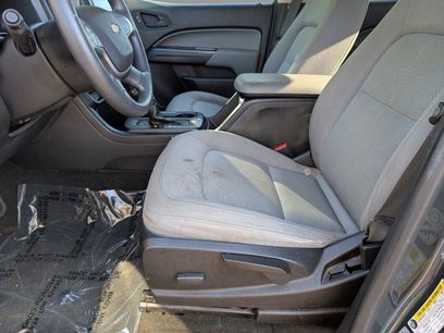 Used 2017 Chevrolet Colorado W/T w/ WT Convenience Package