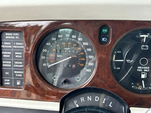 Used 1987 Rolls-Royce Silver Spur image 11