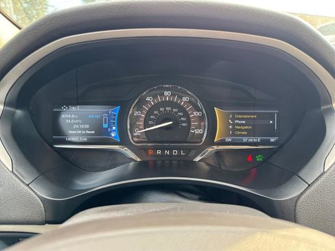 Used 2016 Lincoln MKZ Hybrid w/ Equipment Group 600A Reserve image 17