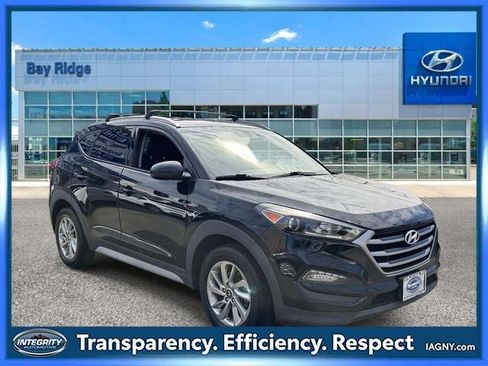 Used 2018 Hyundai Tucson SEL image 1