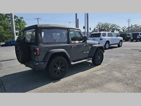 Used 2019 Jeep Wrangler Sport AWD/4WD image 33