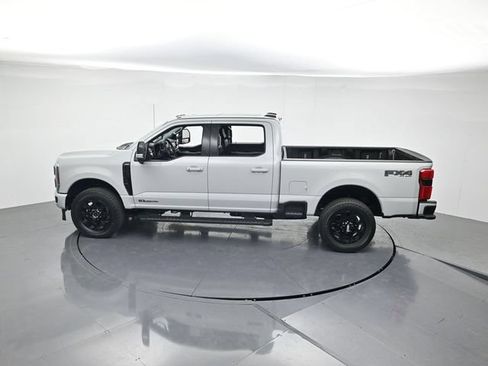 New 2026 Ford F250 Lariat w/ Black Appearance Package AWD/4WD image 43