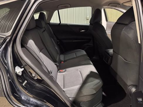 Used 2021 Toyota Venza LE w/ Carpet Mat Package (TMS) AWD/4WD image 26