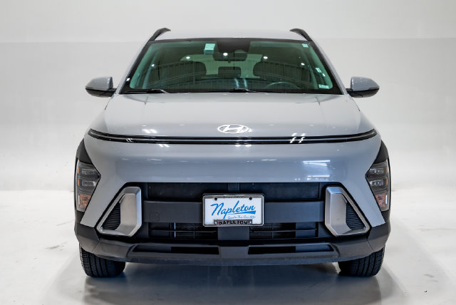 Used 2025 Hyundai Kona SEL AWD/4WD image 4