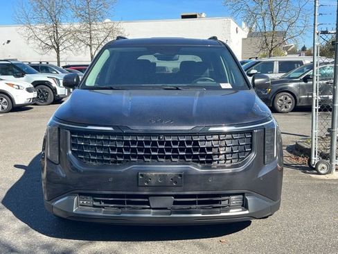 Certified 2025 Kia Carnival SX Prestige image 4