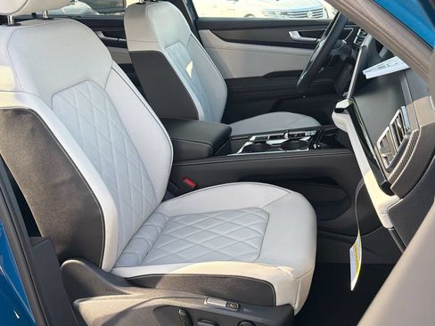 New 2026 Volkswagen Atlas Cross Sport SEL Premium R-Line AWD/4WD image 15